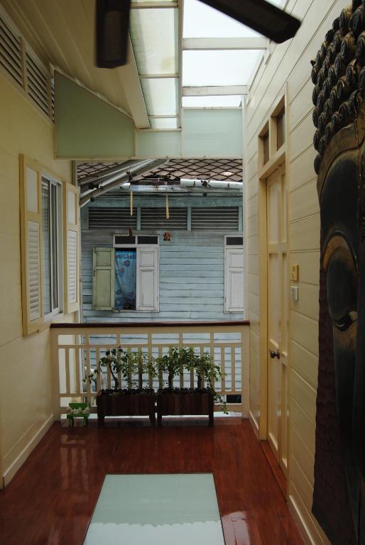 Baan Dinso Hostel Bangkok Exterior foto